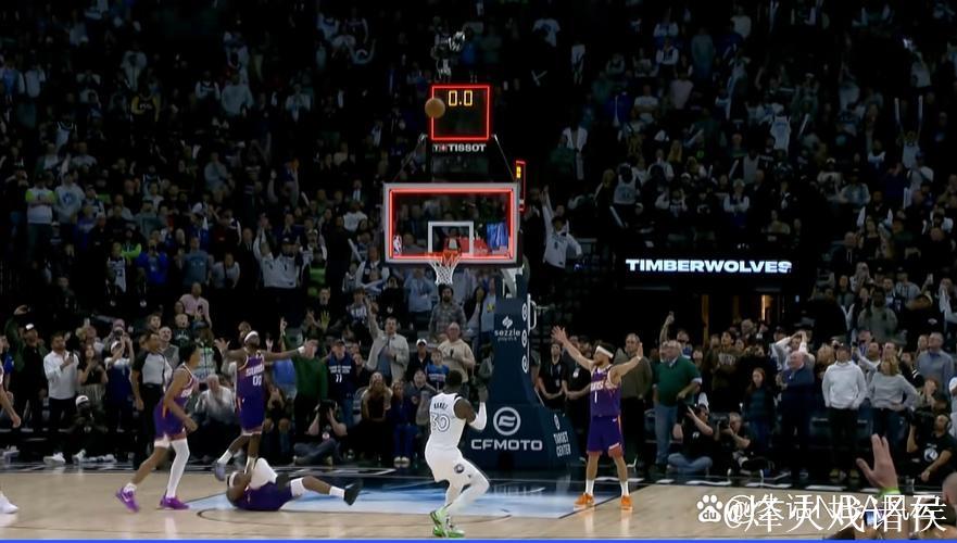 兰德尔压哨绝杀森林狼险胜太阳 开拓者胜老鹰 兰德尔压哨绝杀森林狼险胜太阳 开拓者胜老鹰